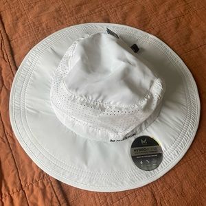 NWT Mission Hydoactive Sun Hat